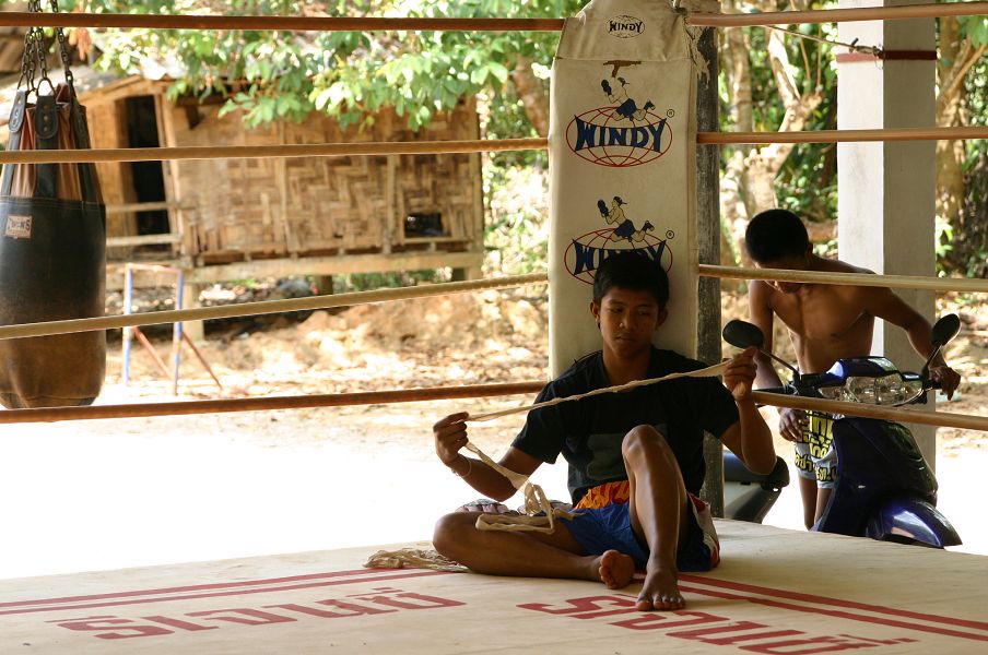 Film Muay Thai [behind the Scene] [2] Titel